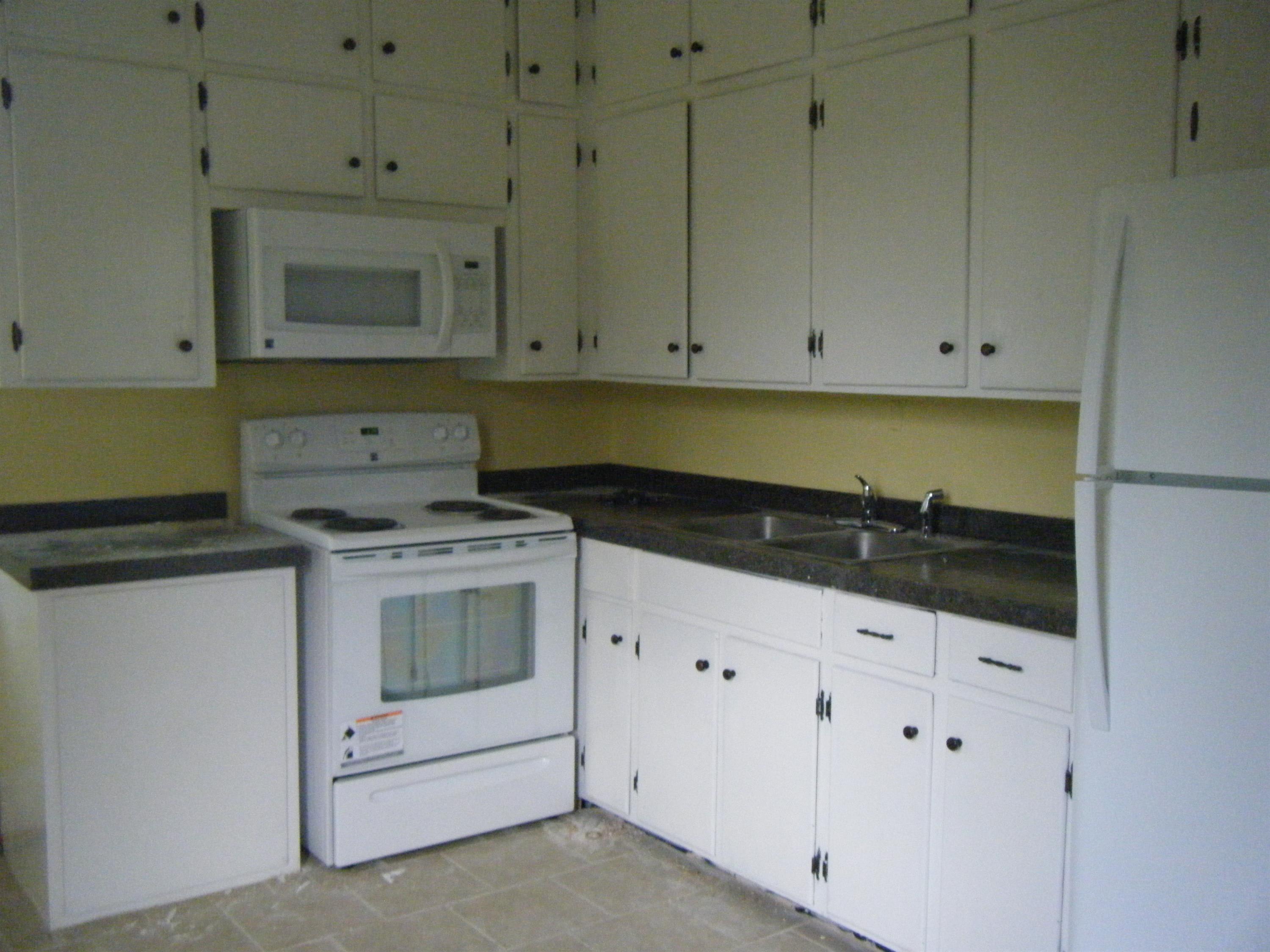 471-A Darlington St – photo 5