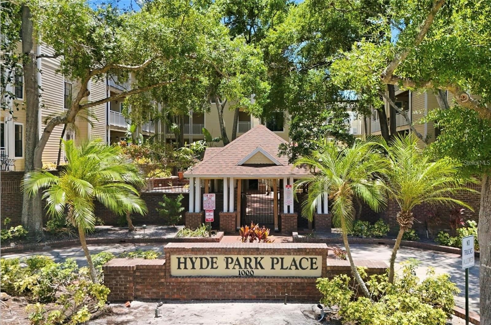 1000 W HORATIO Street – photo 2