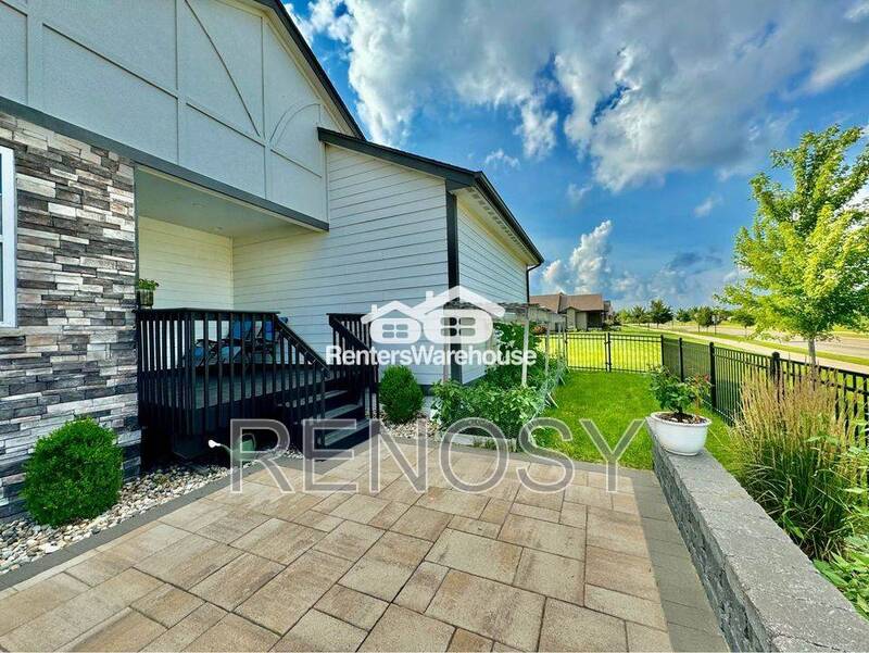 602 SW Magazine Road – photo 4