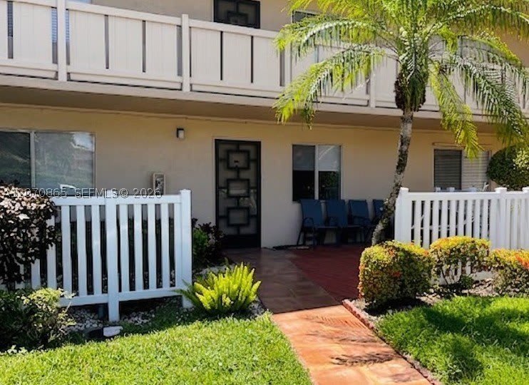 6936 Huntington Ln – photo 2