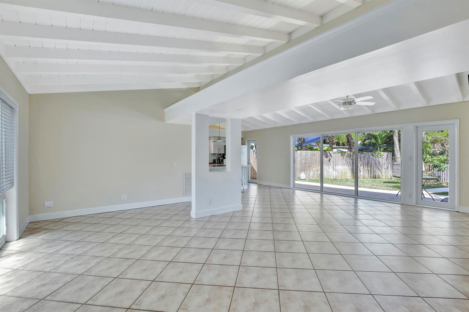 1733 Southwest 5th Court – photo 4