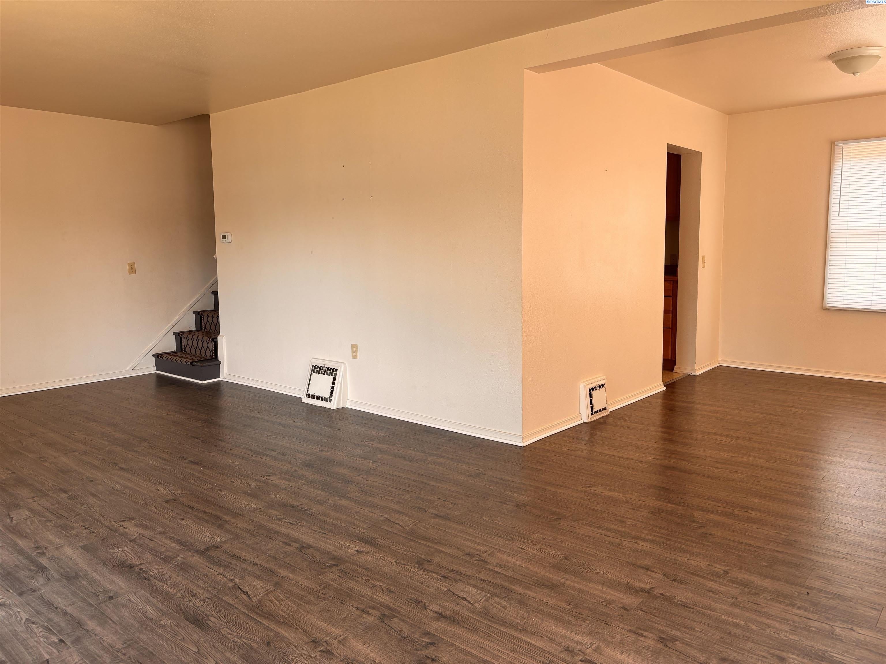 316 Casey – photo 1