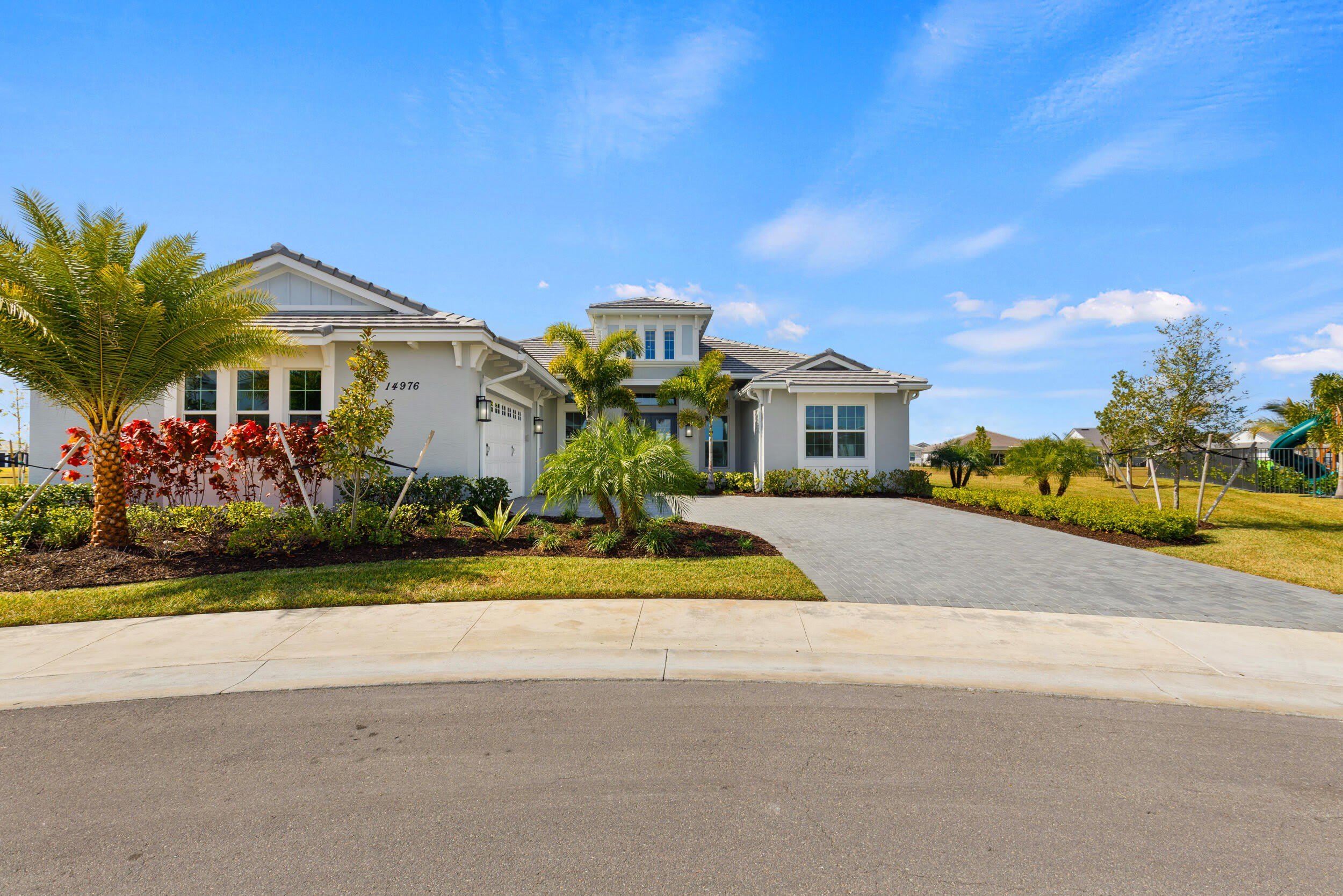 14976 Woodlot Court – photo 5