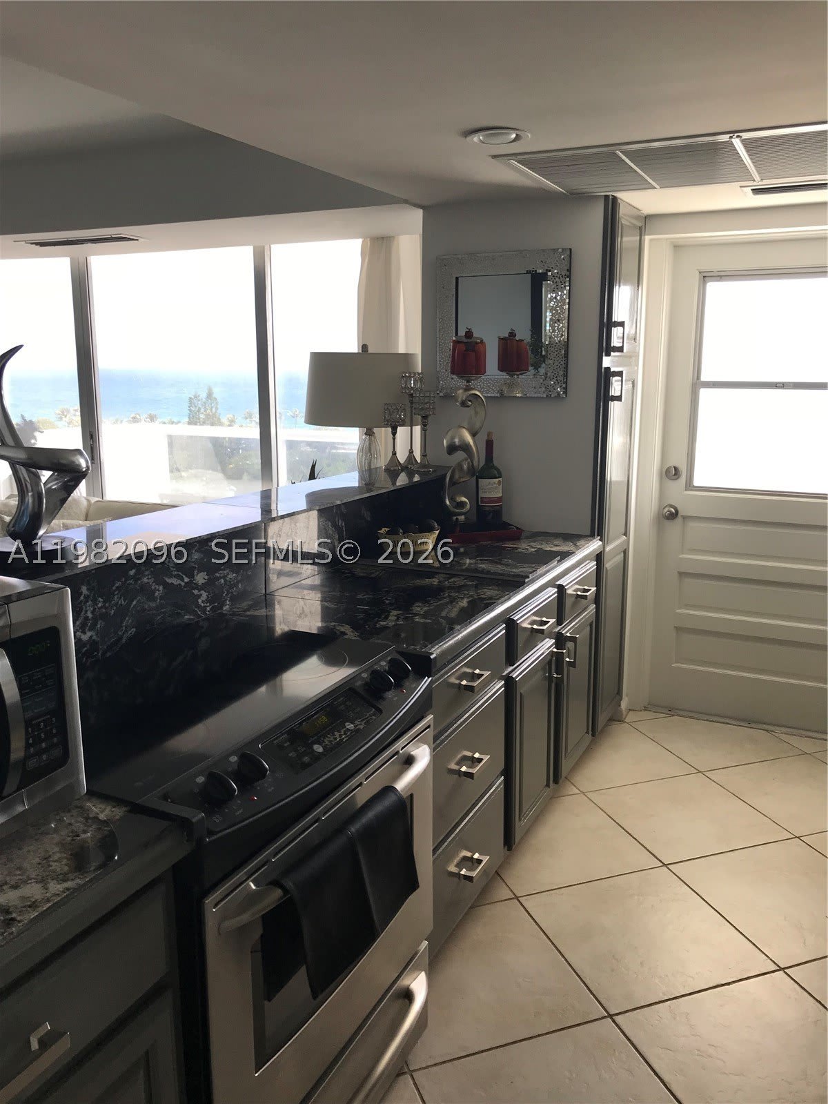 2841 N Ocean Blvd – photo 3