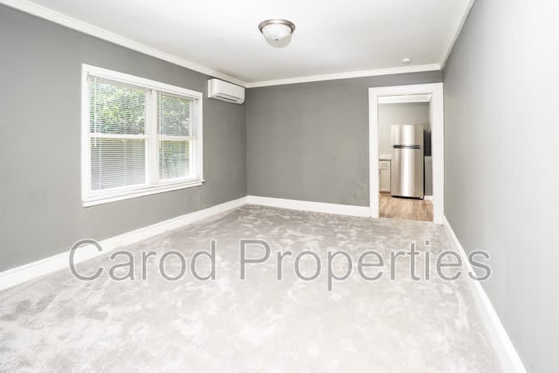 136 Powder St – photo 3