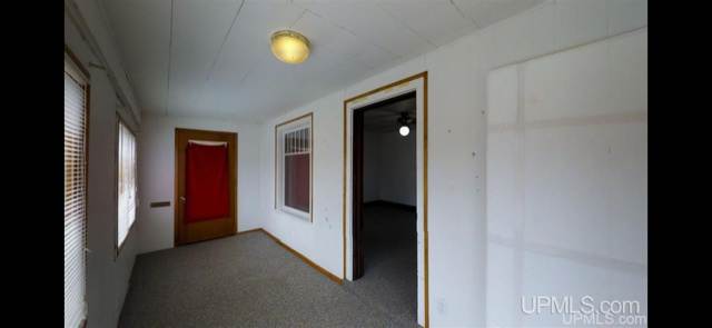 242 West Ohio Street – photo 2