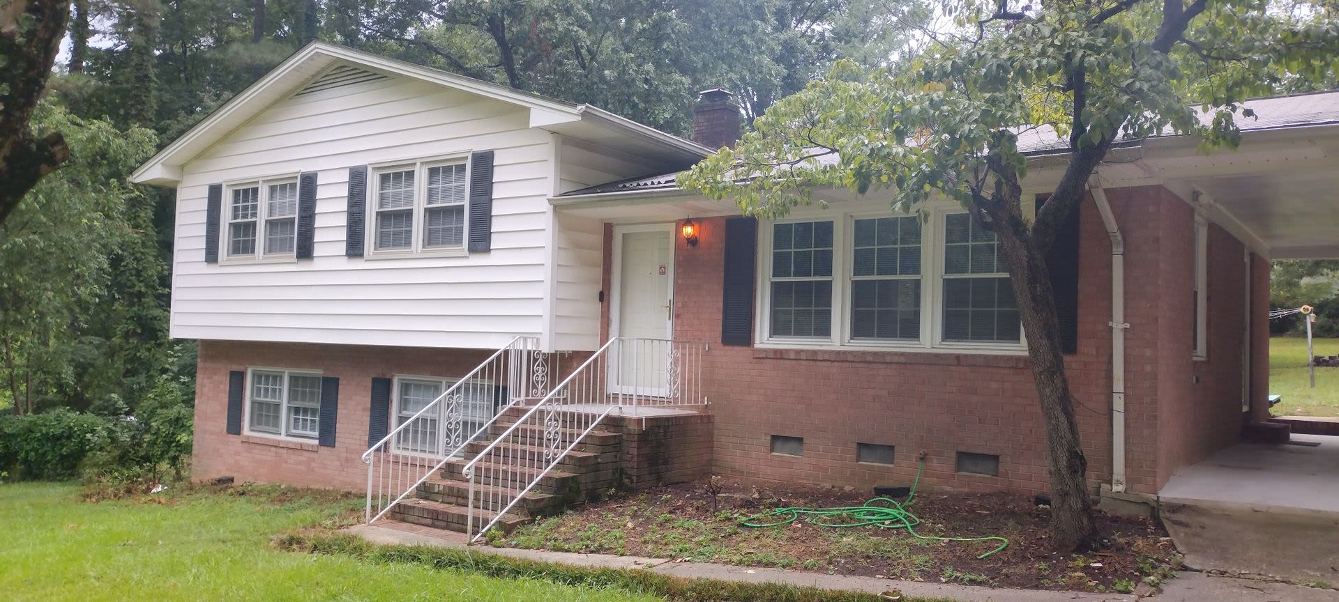 Room in 4 Bedroom Home at Pinedale Dr – photo 1