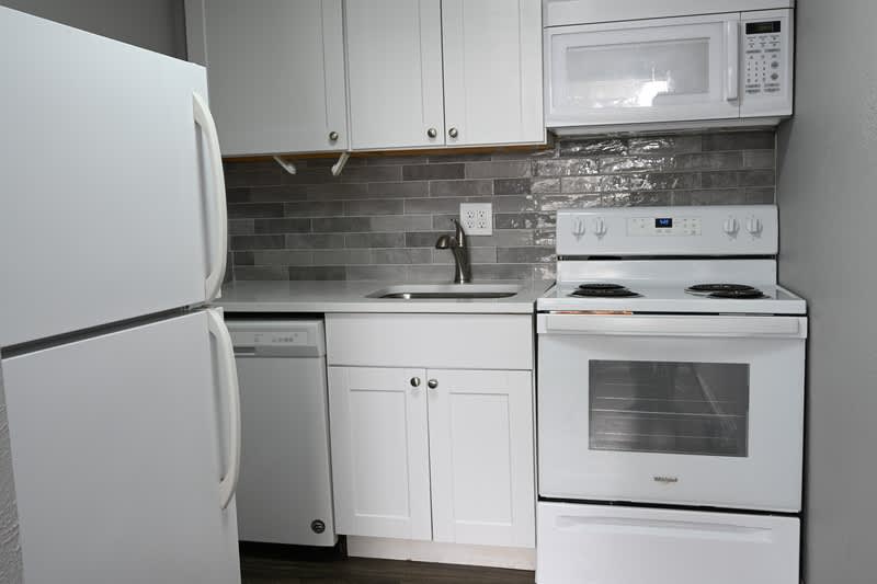 1240 Allison Street – photo 5