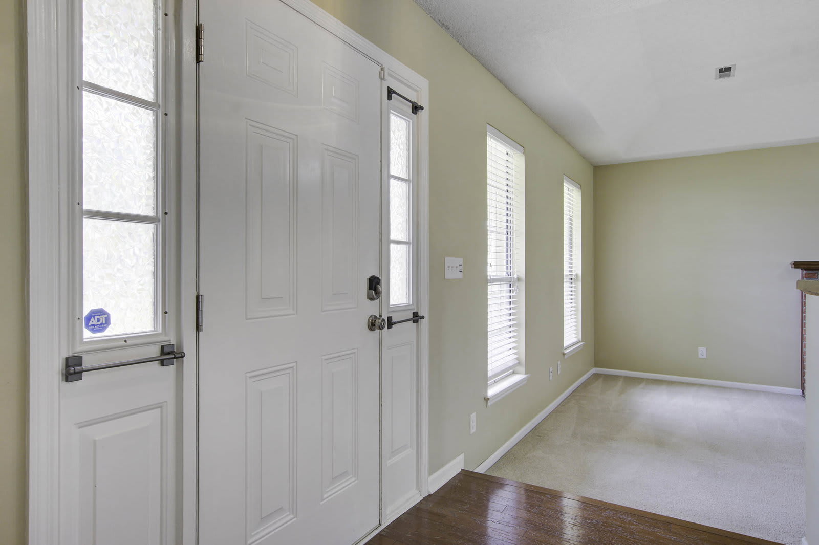 442 Indigo Road – photo 3