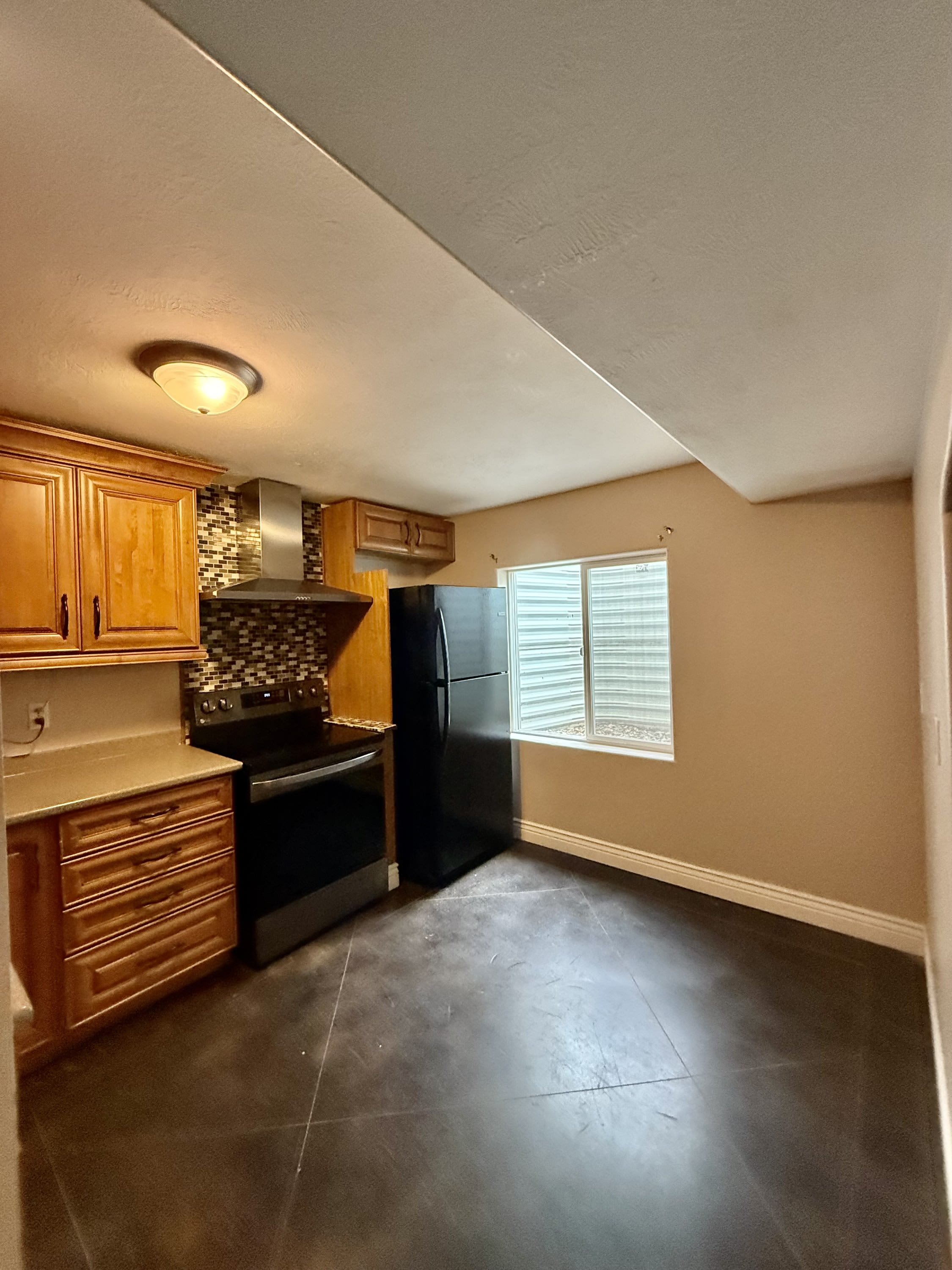 4427 Lago Grande Drive – photo 2