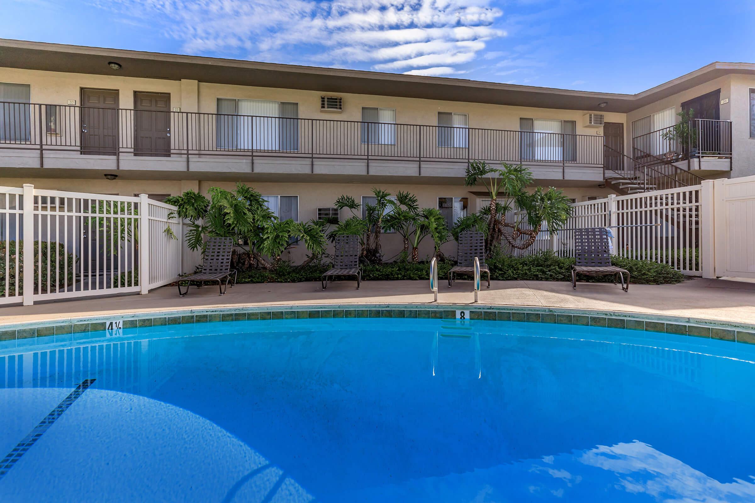 San Carlos & San Juan Apartment Homes – photo 3