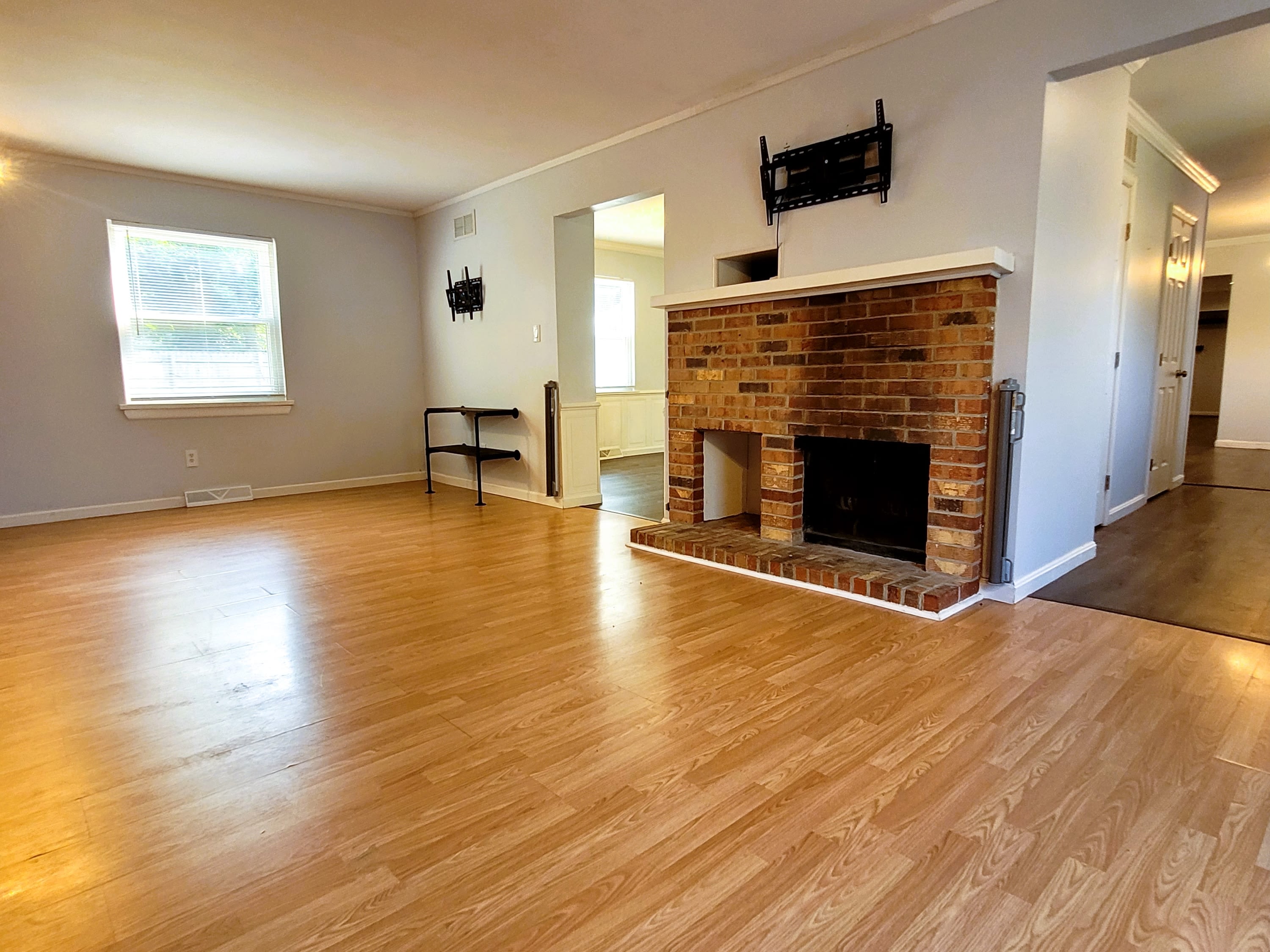 6 Tudor Ct. – photo 5