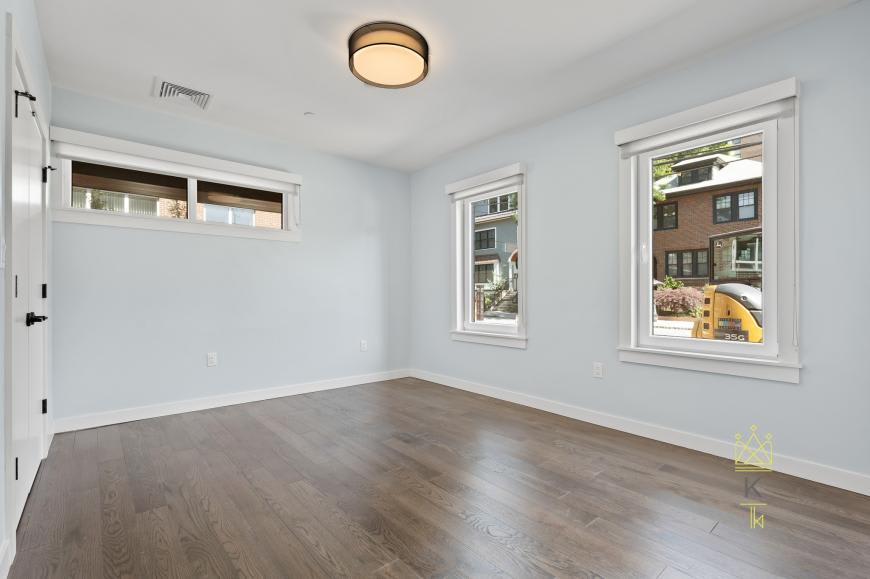 54 Auburn St. – photo 5
