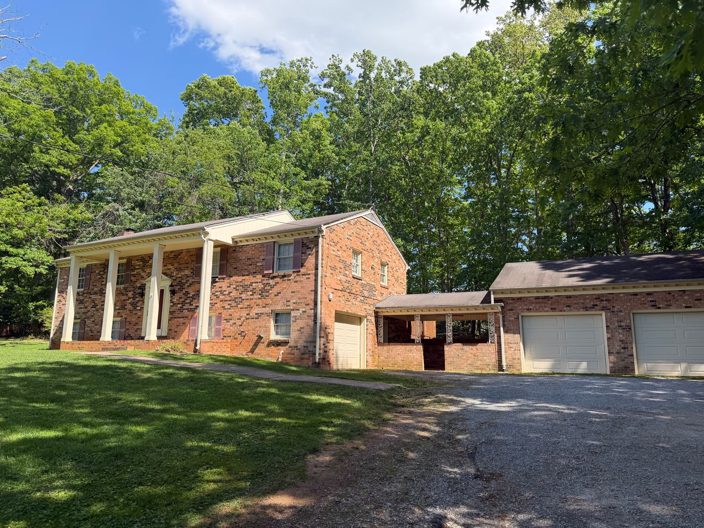 3 Bedroom House off Timberlake Road – photo 1