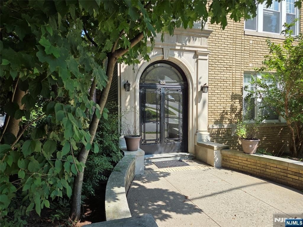 22 Seymour – photo 2