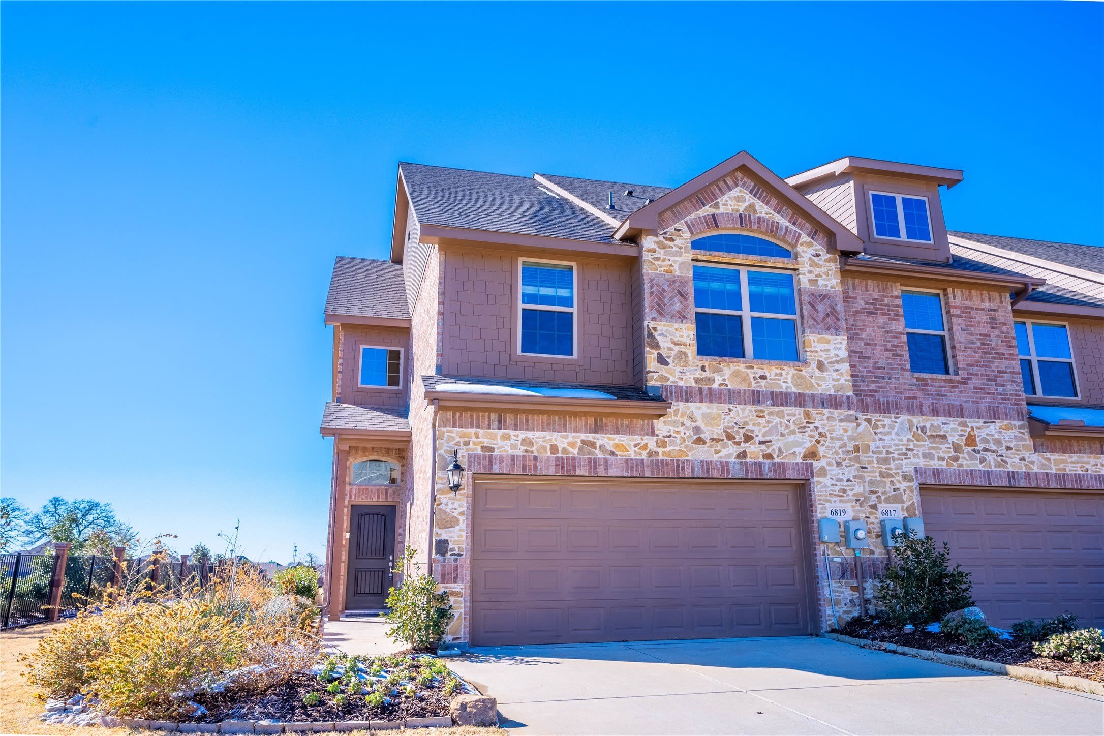6819 Topaz Drive – photo 1