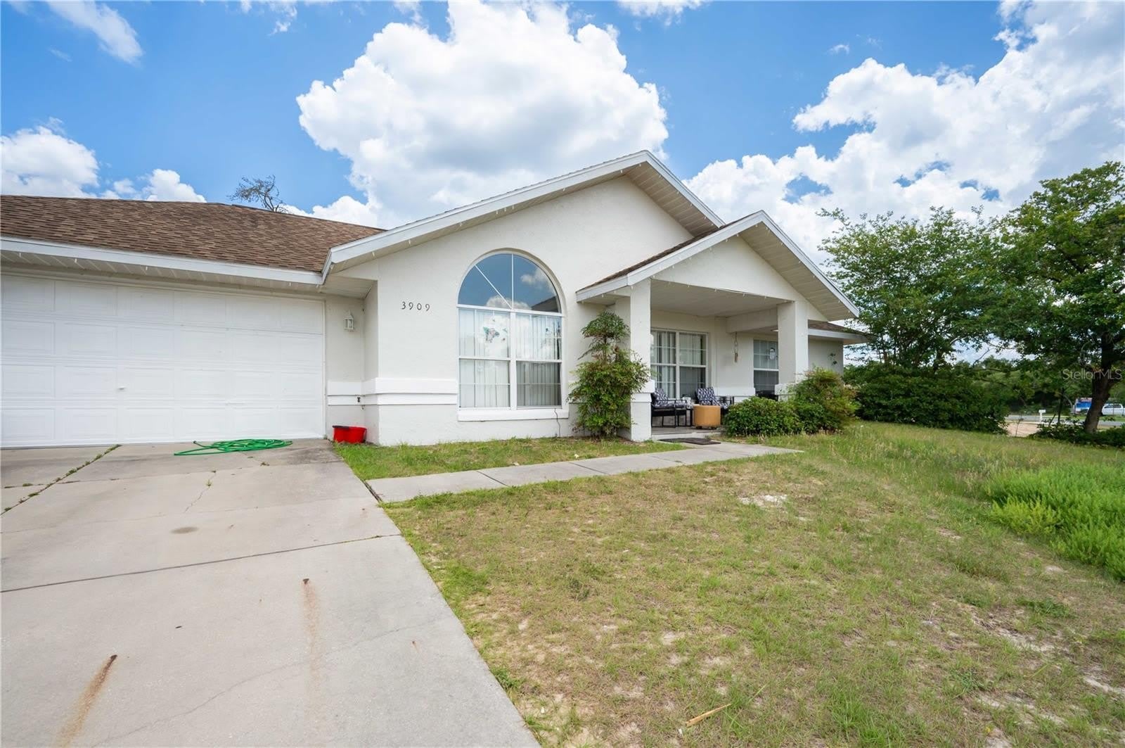 3909 SW 161ST Loop – photo 1