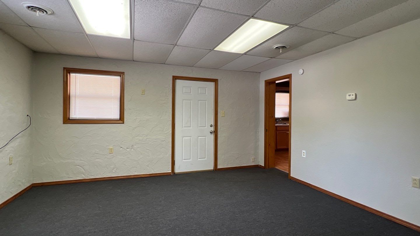 207 Lincoln Drive – photo 3