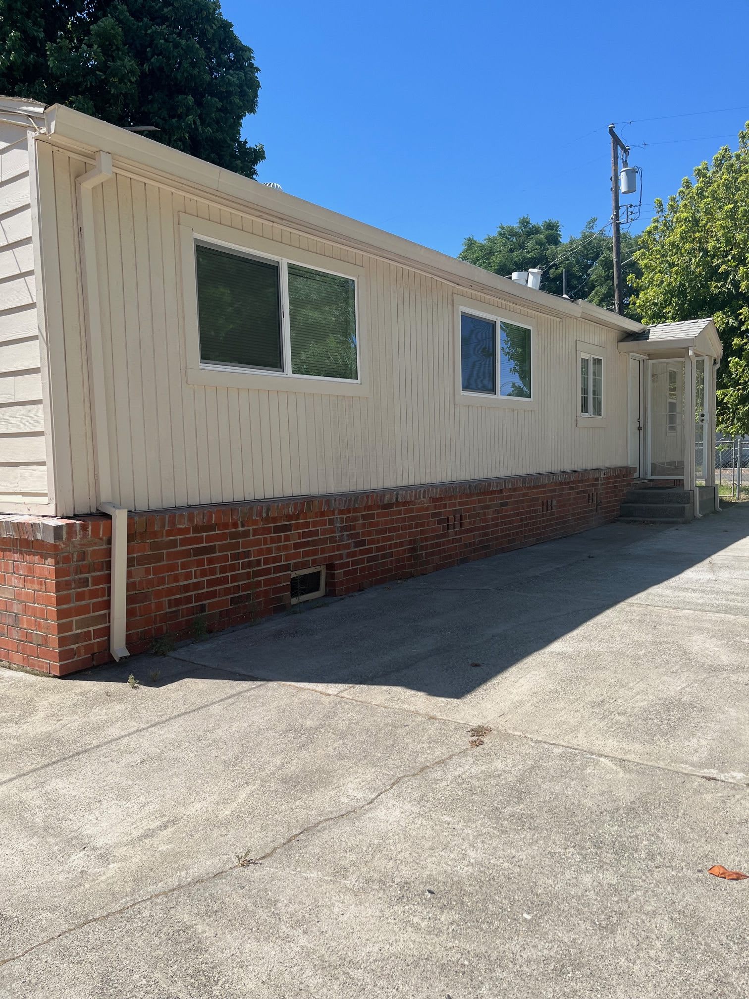 5911 Poplar Drive #A – photo 3