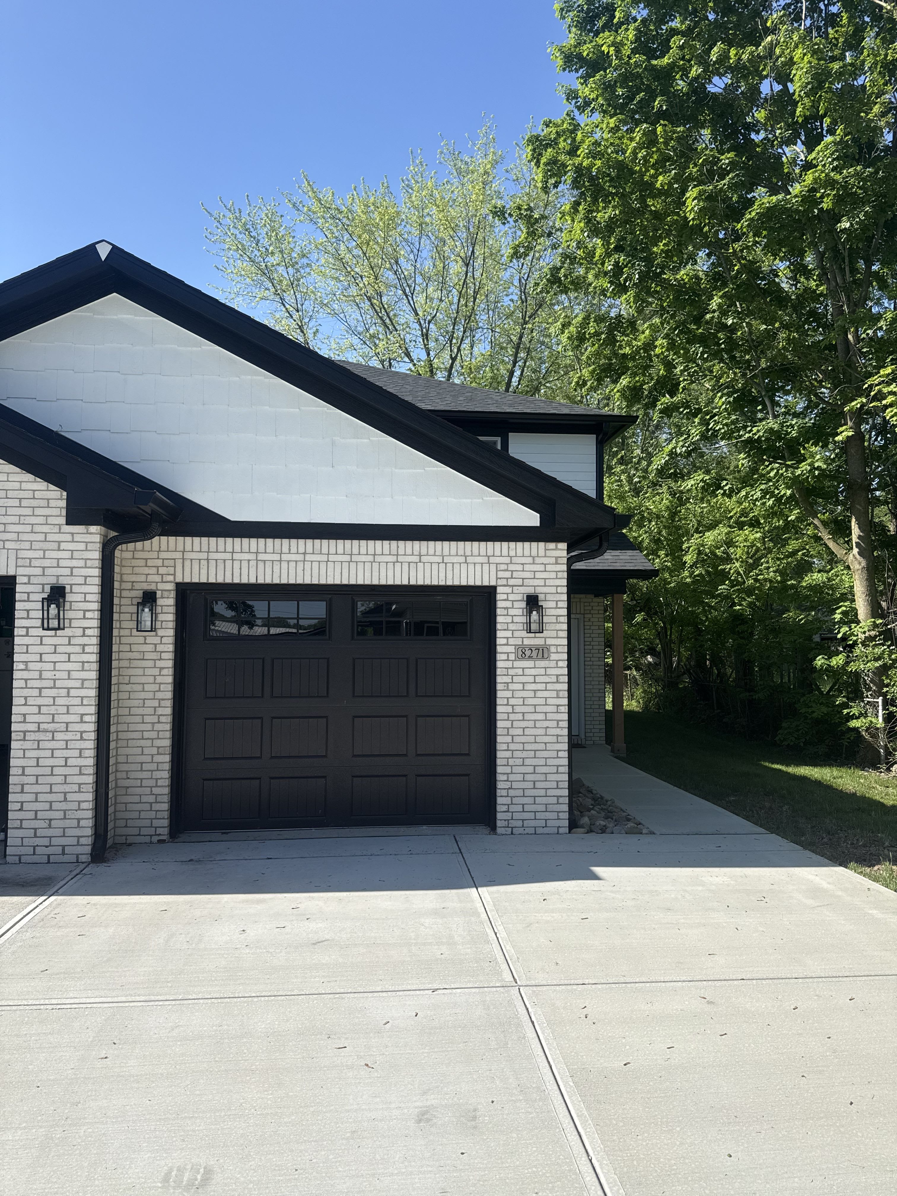 8269 Main St – photo 1