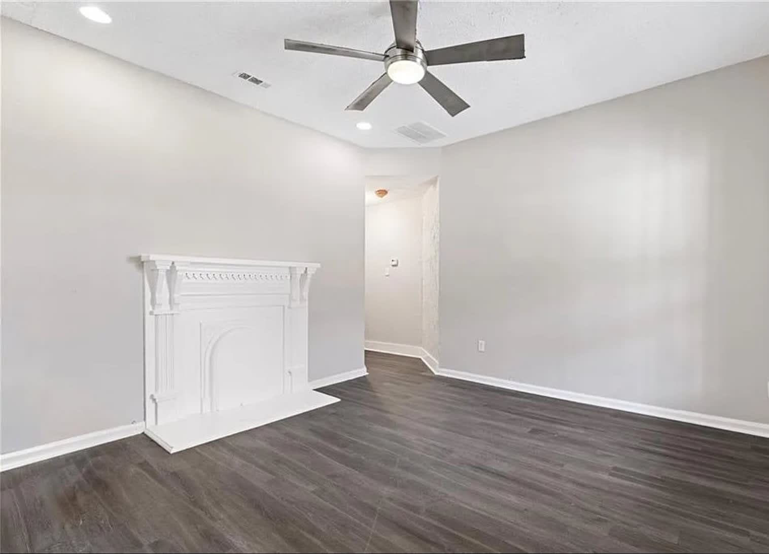 710 McDaniel Street Southwest – photo 2