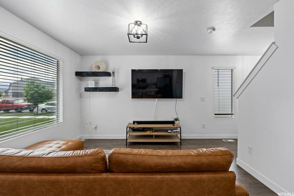 231 Warbler Court – photo 2