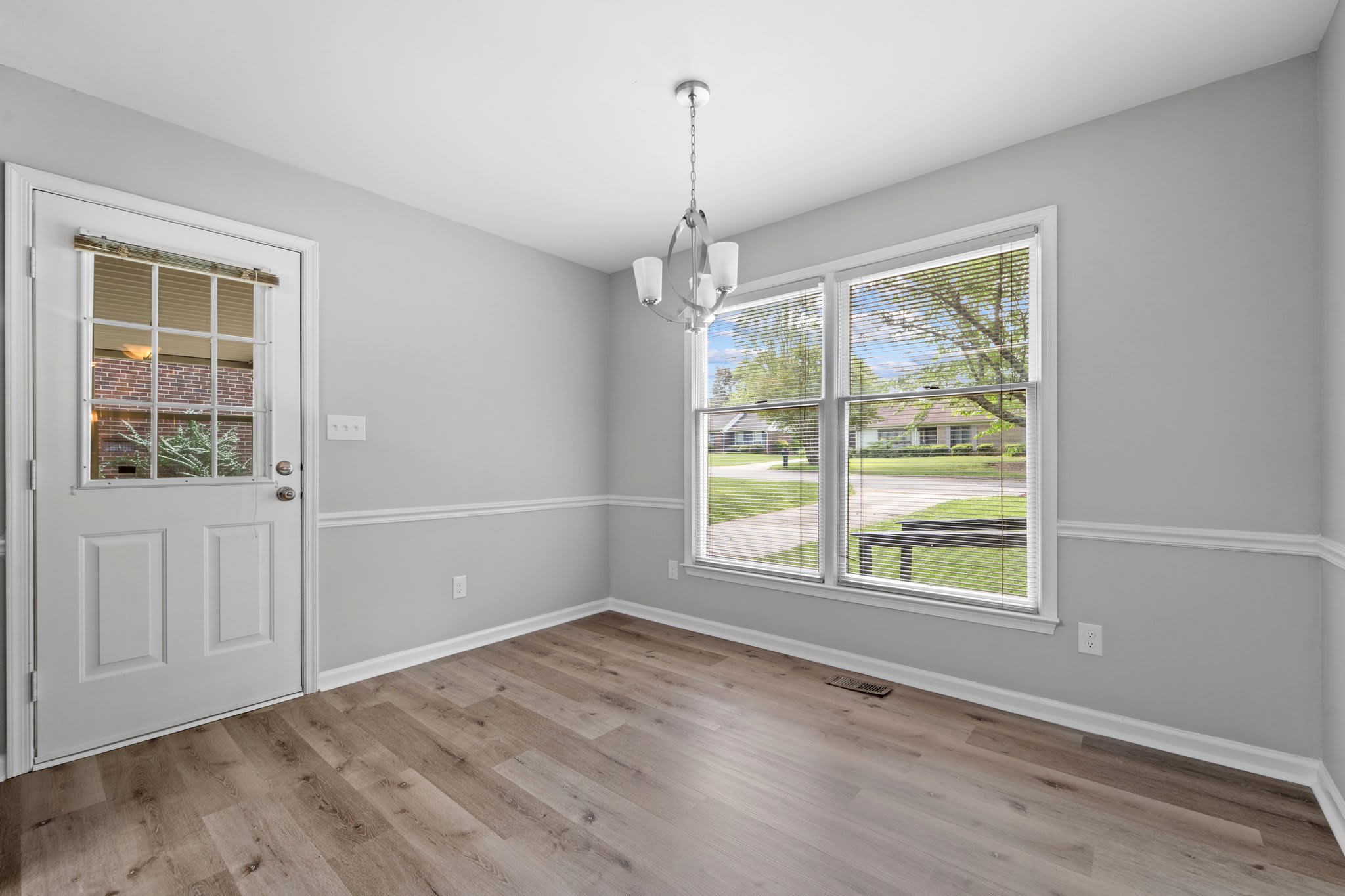 3904 Langdon Dr – photo 4