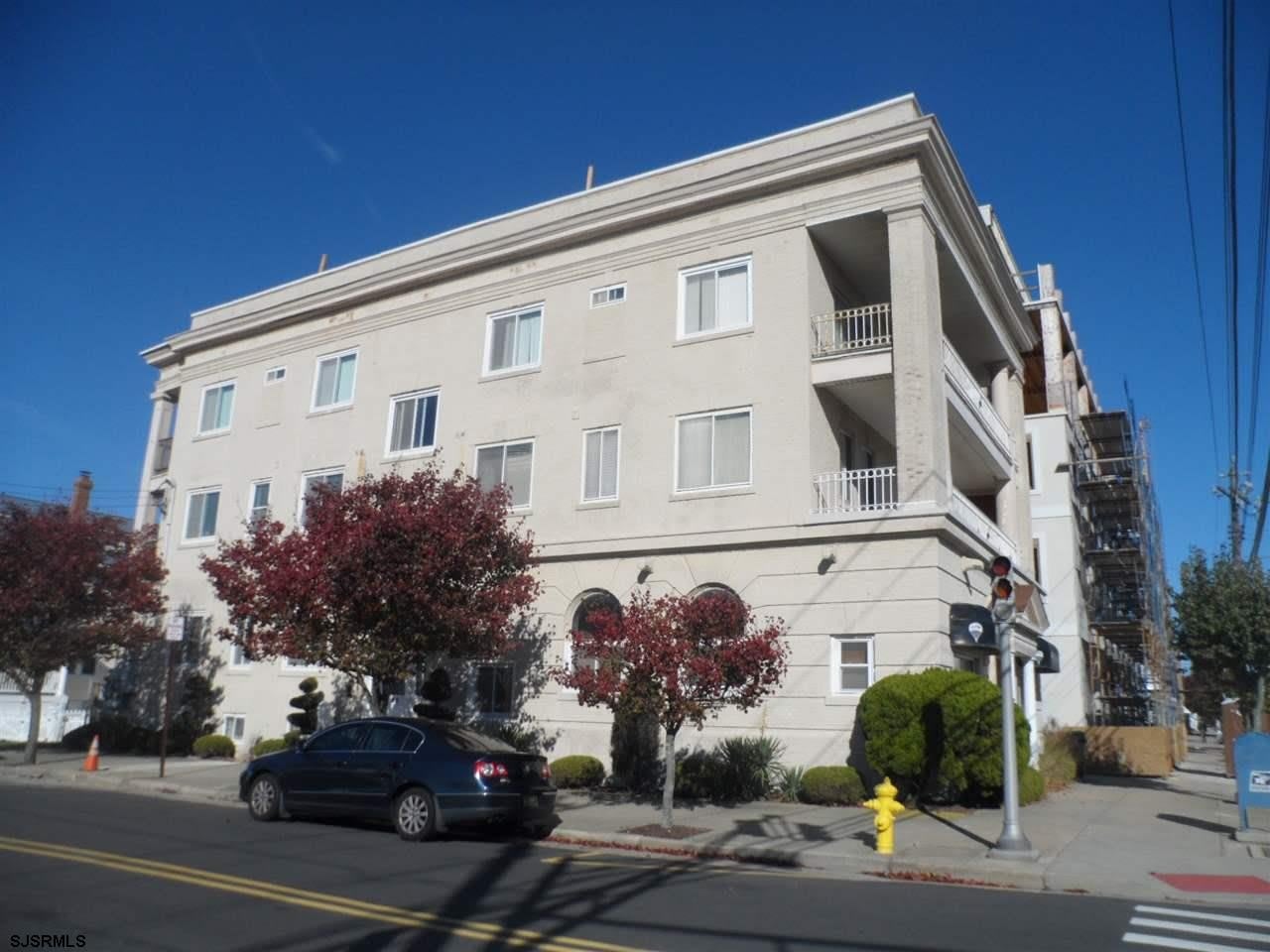 25 S Surrey Ave – photo 2