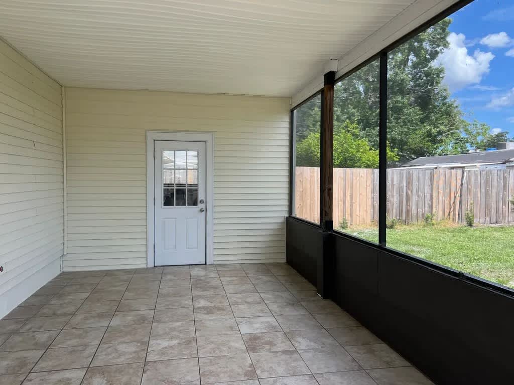 1430 West Rambla Street – photo 5