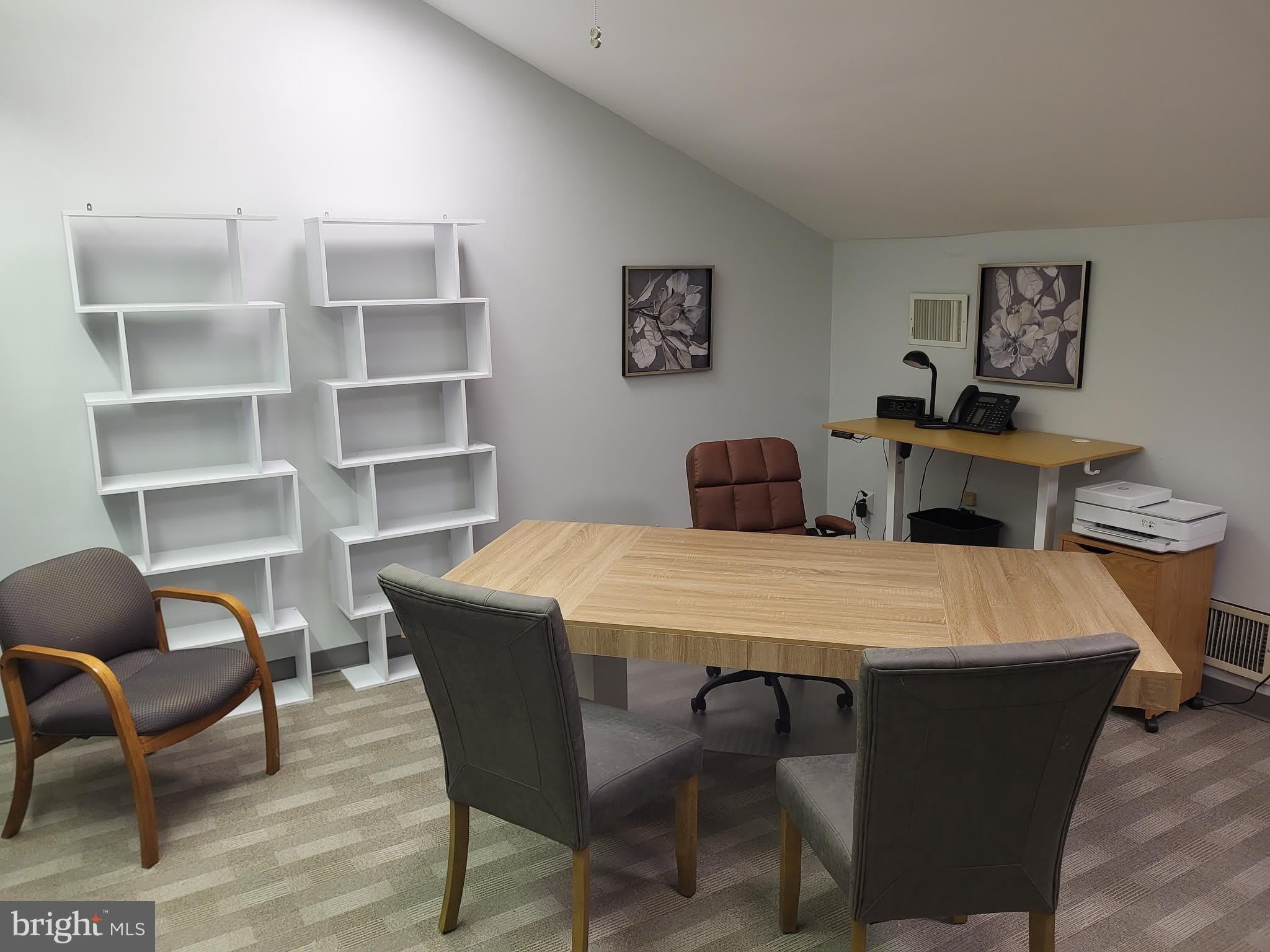 2915 HUNTER MILL Road – photo 2