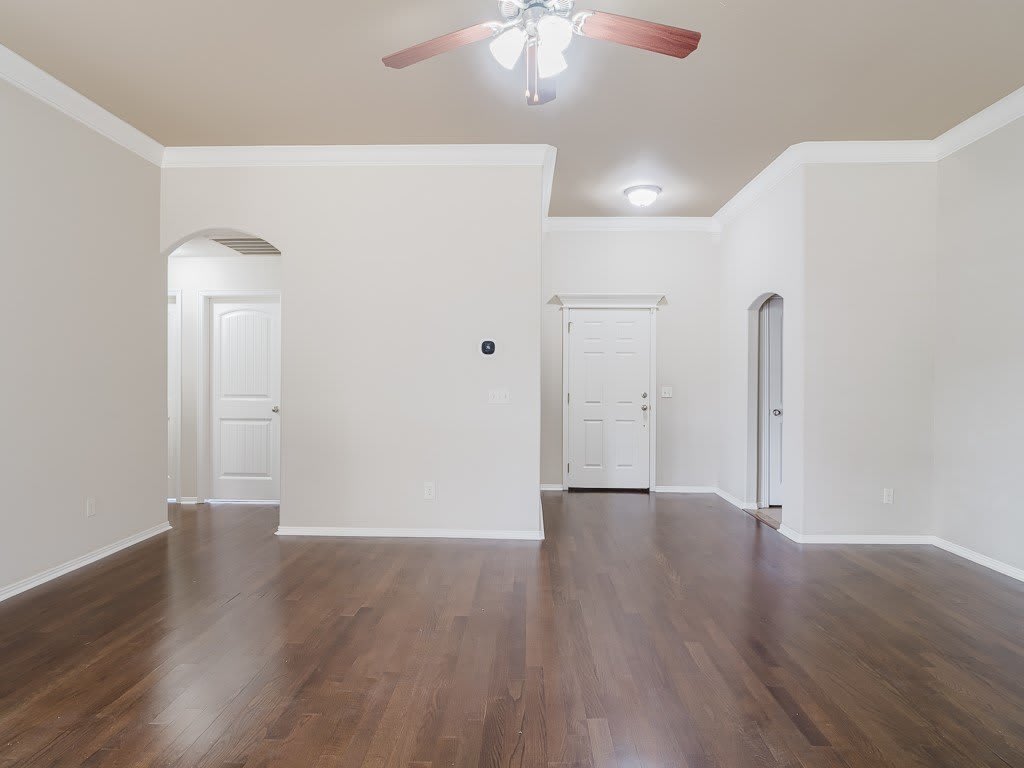 607 Keystone Street – photo 5