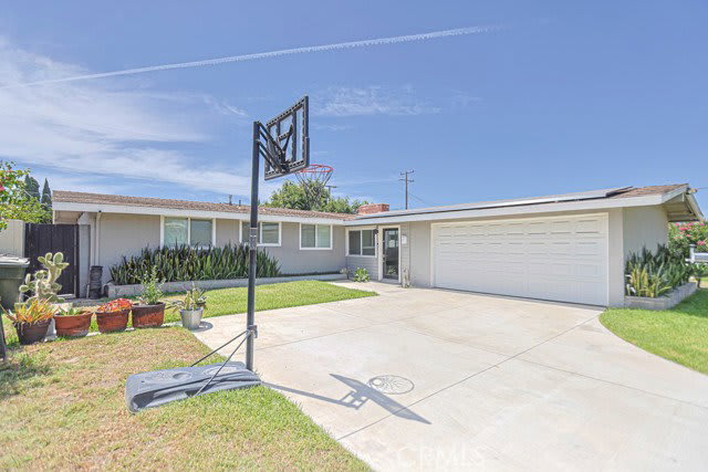 9102 Healey Drive – photo 2