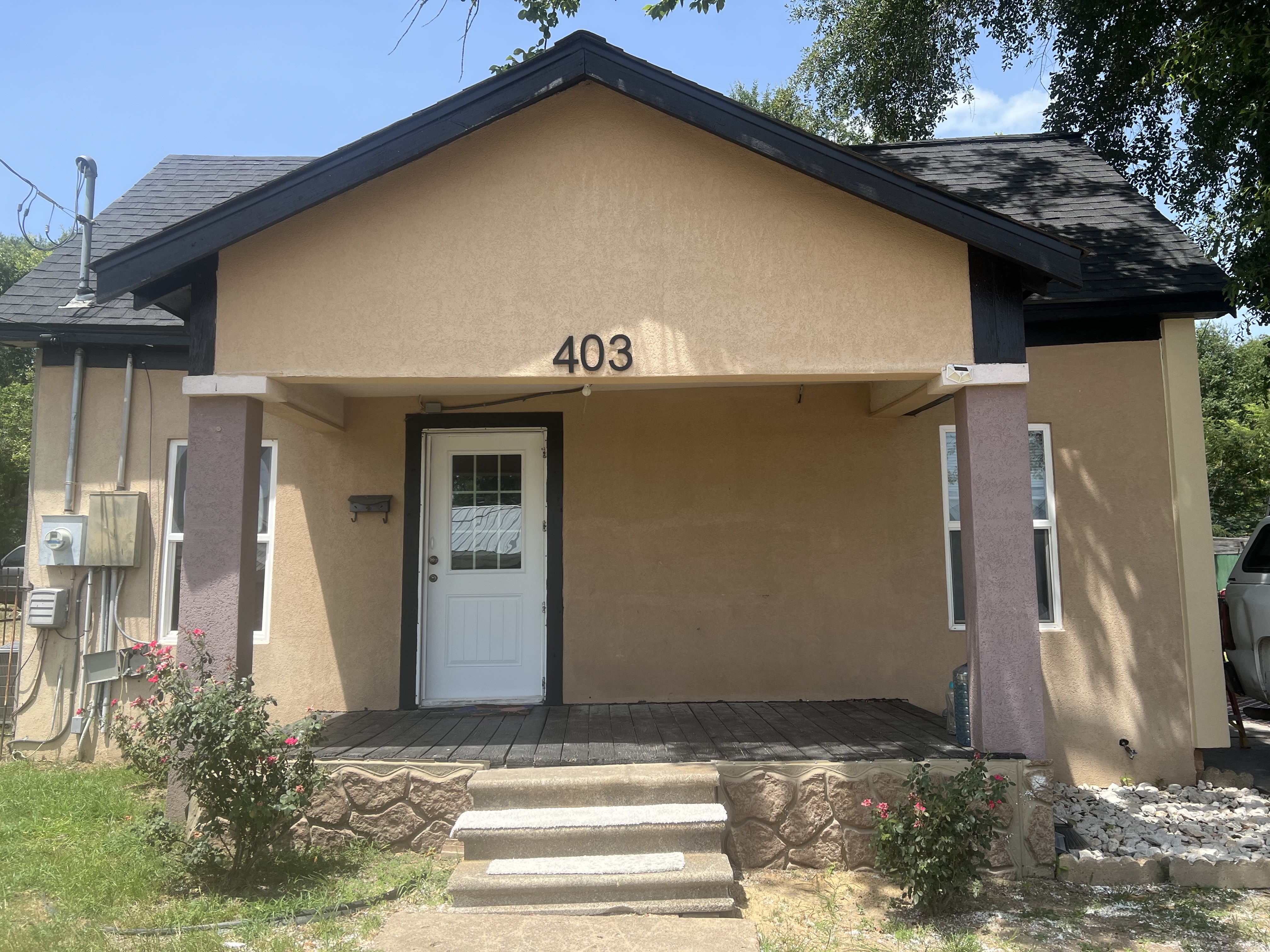 403 East Elk Street – photo 3