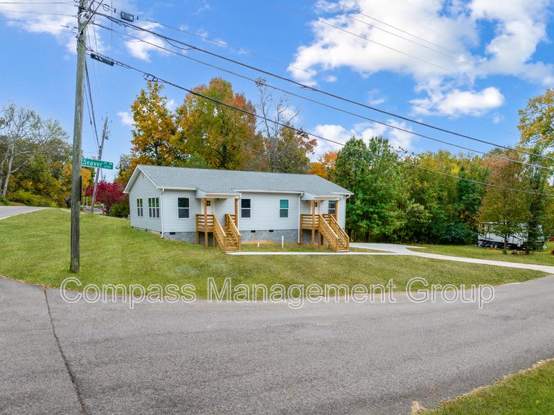 6900 Seaver Drive Northwest 1 – photo 2