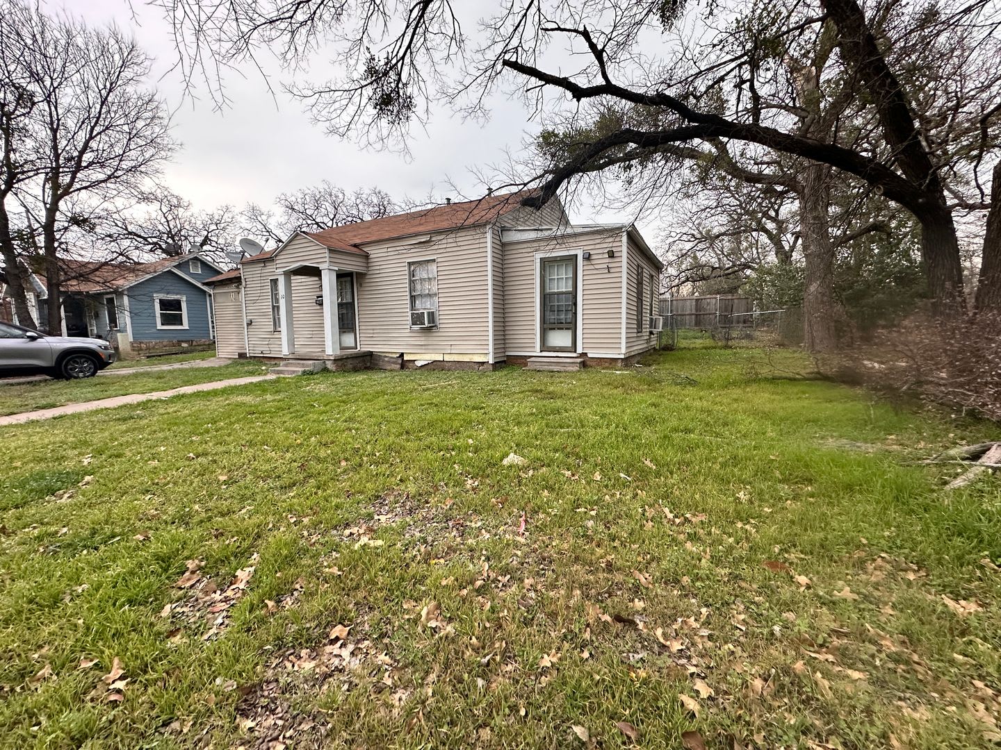 4 Bedroom 1 Bathroom Home In Gatesville – photo 2