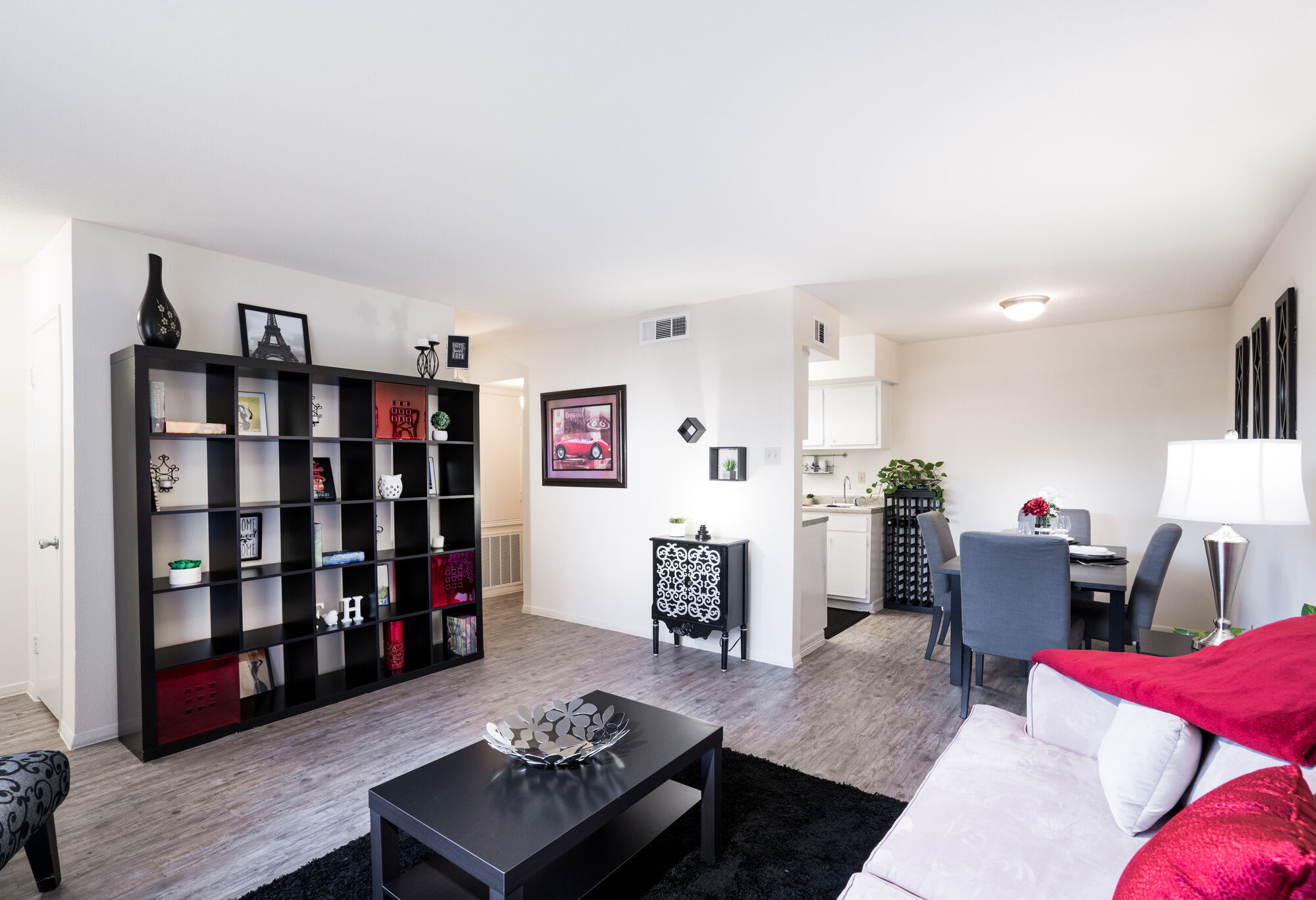 Fox Hall Apartments – photo 5