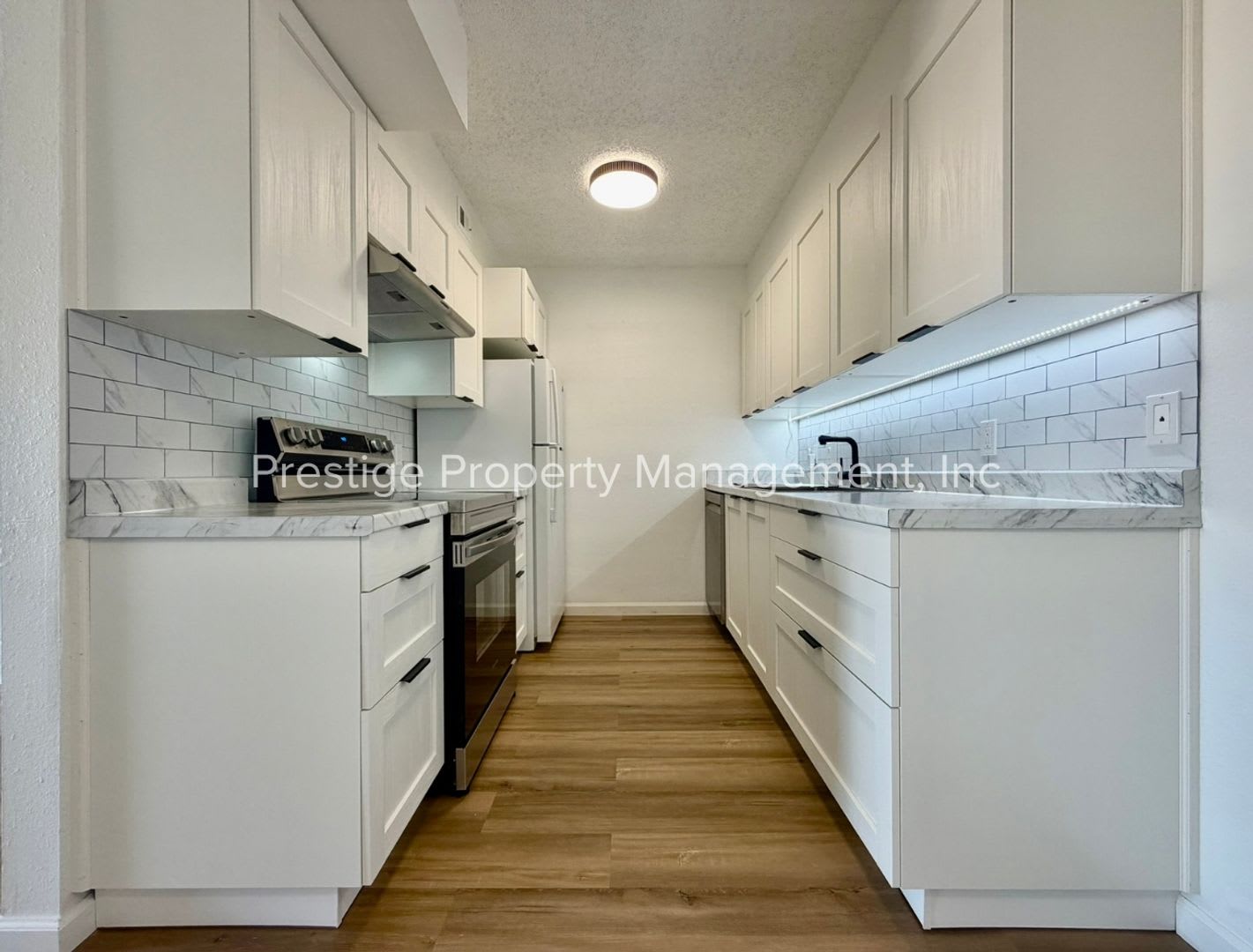 FULLY Remodeled and Cute NorthWest Condo With Everything You Need!!! – photo 1