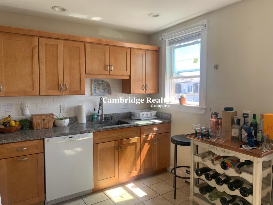 69 Newton St. – photo 3