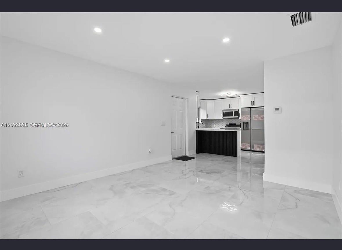 1411 Northwest 40th Street – photo 2