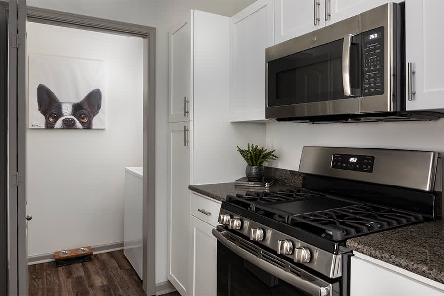 Highlands At Dearborn Apartments – photo 3