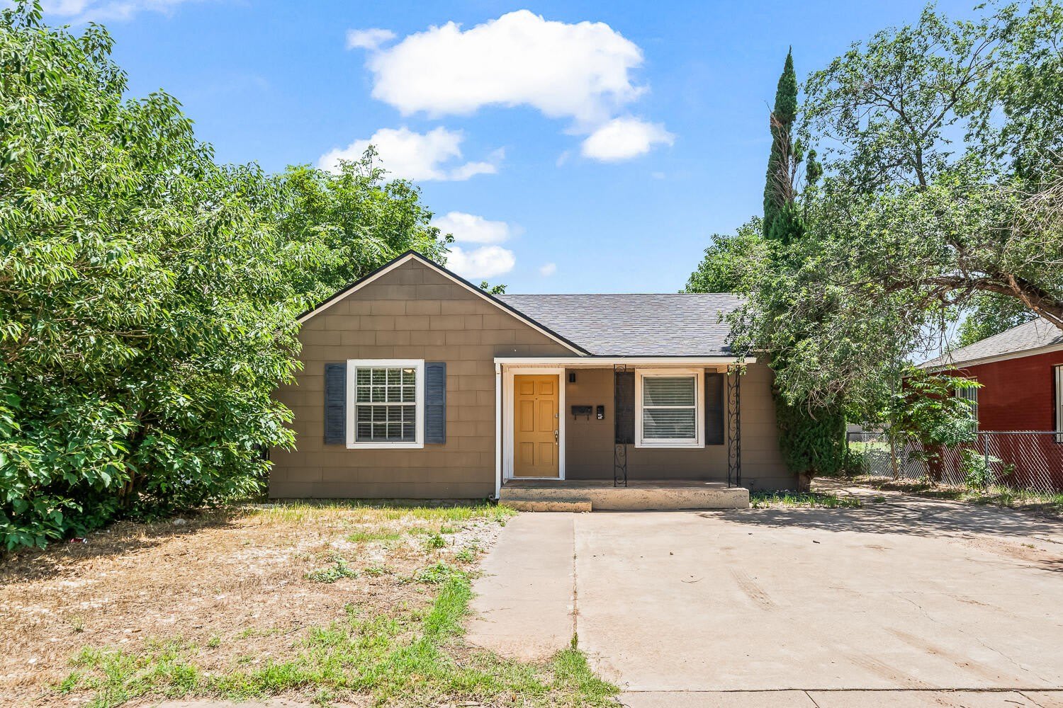 2213 27th Street – photo 1