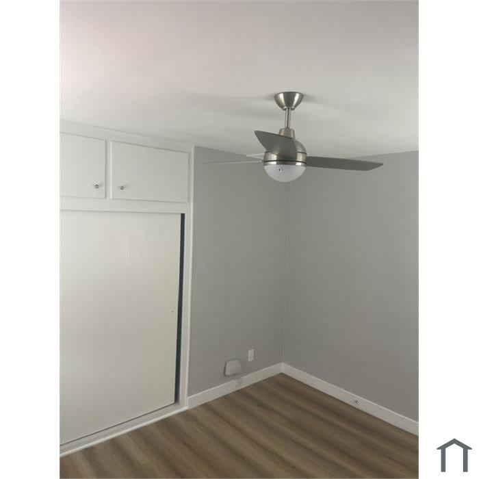 1360 West 38th Street – photo 5