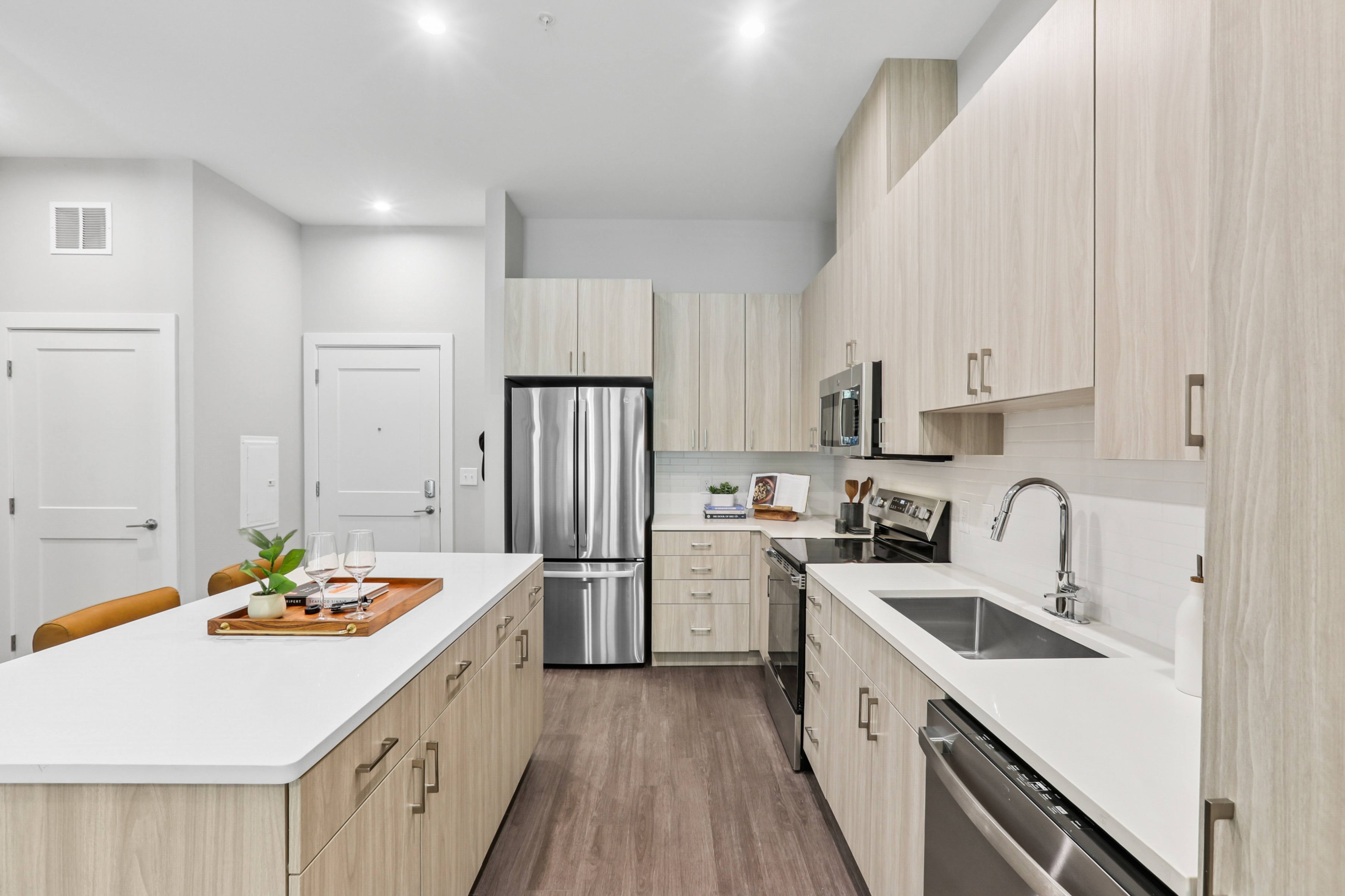 Alta New Carrollton – photo 2