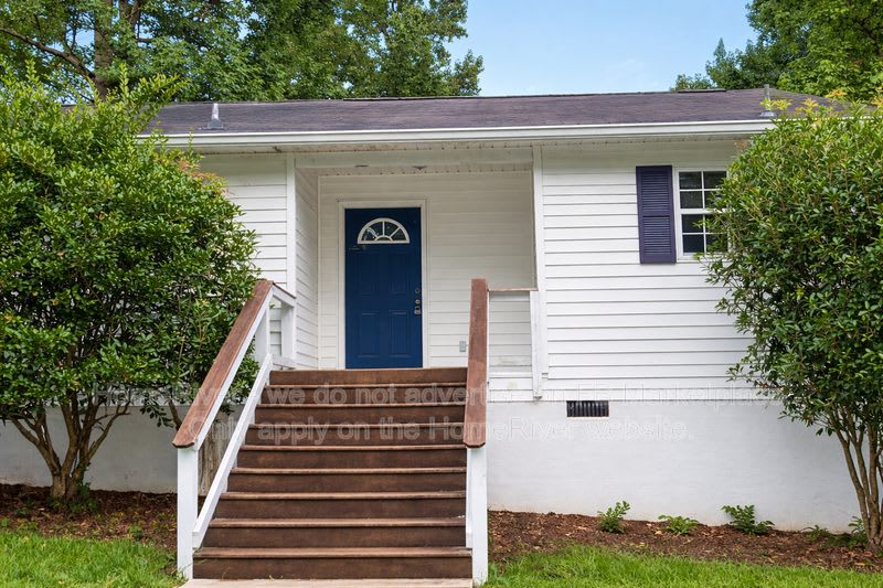 224 Harmon St – photo 2