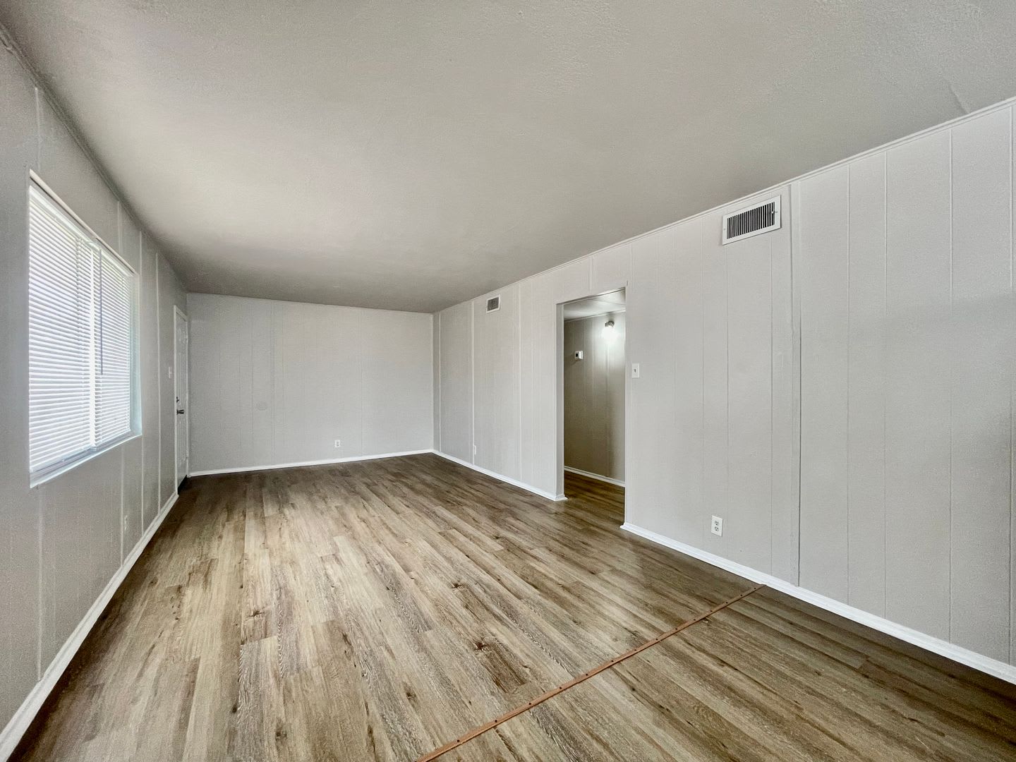 2 Bedroom 1 Bathroom Duplex Unit – photo 2