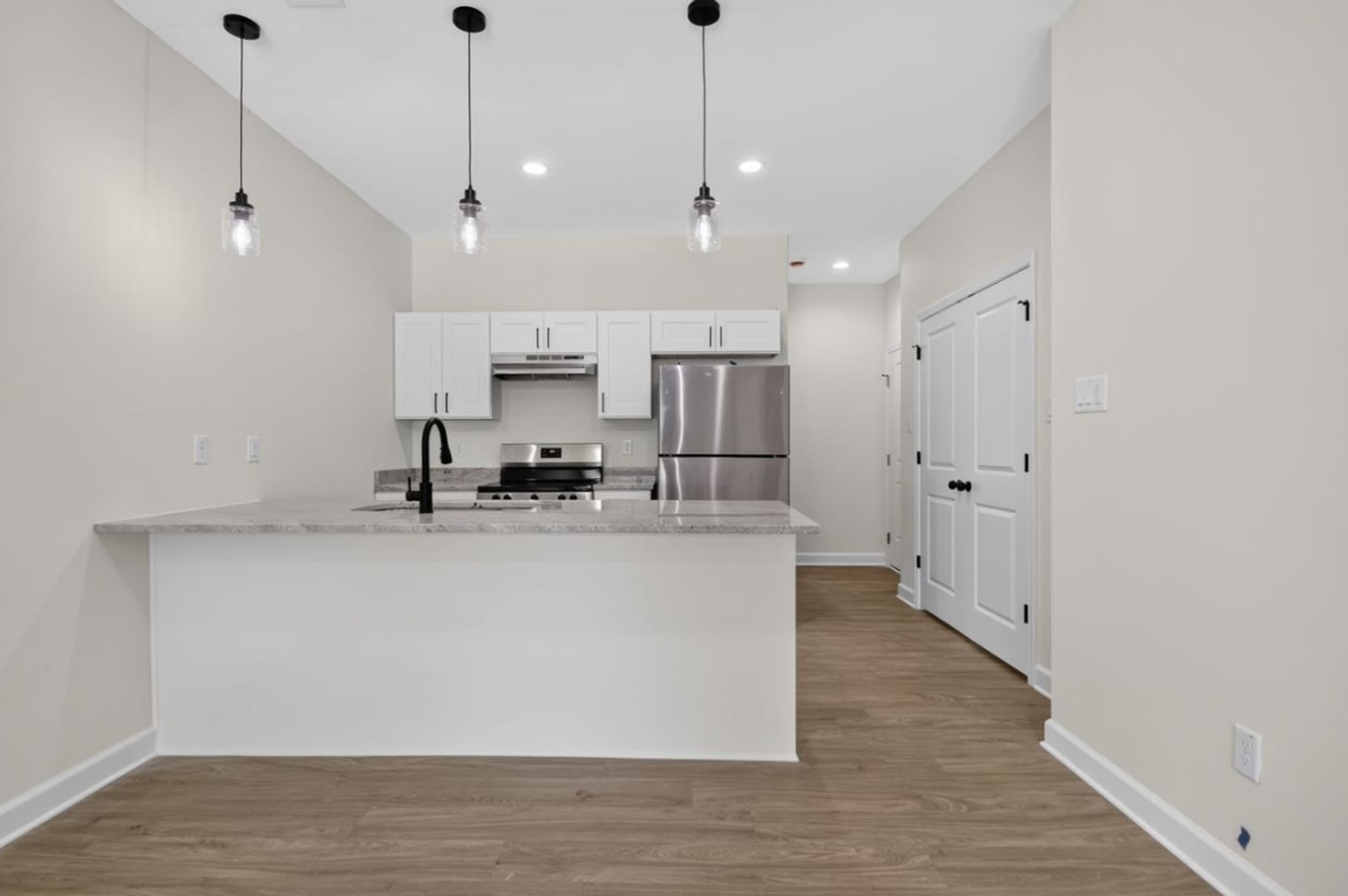 Beautiful 4-Bedroom Move-In Ready Home in the Heart of Little Rock – photo 5
