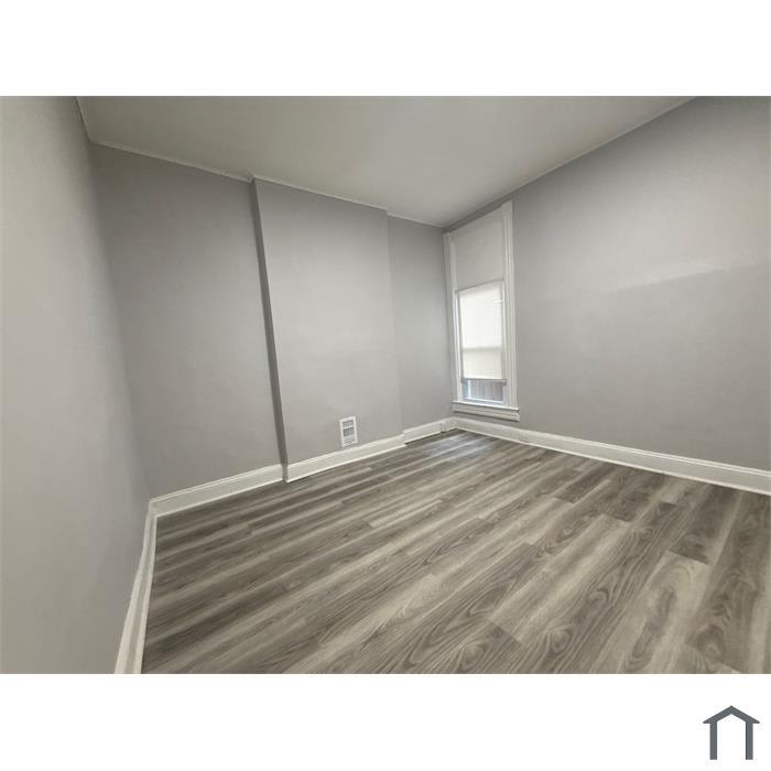 499 East Lorraine Avenue – photo 4