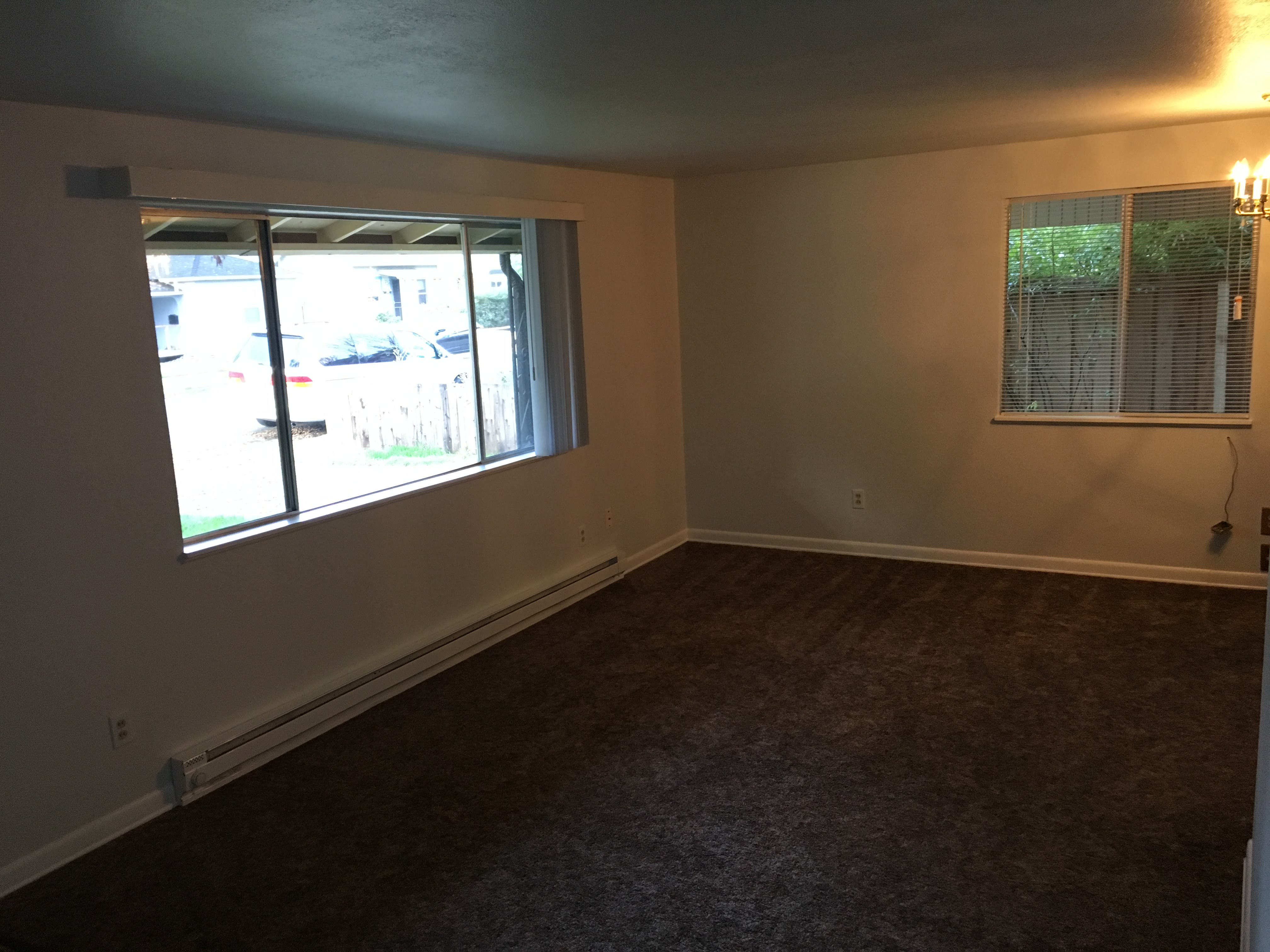 400 NW D St – photo 2