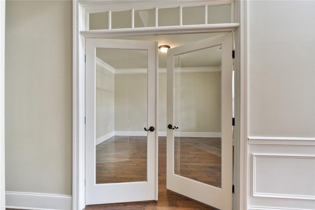 4530 Fernbrook Place – photo 2