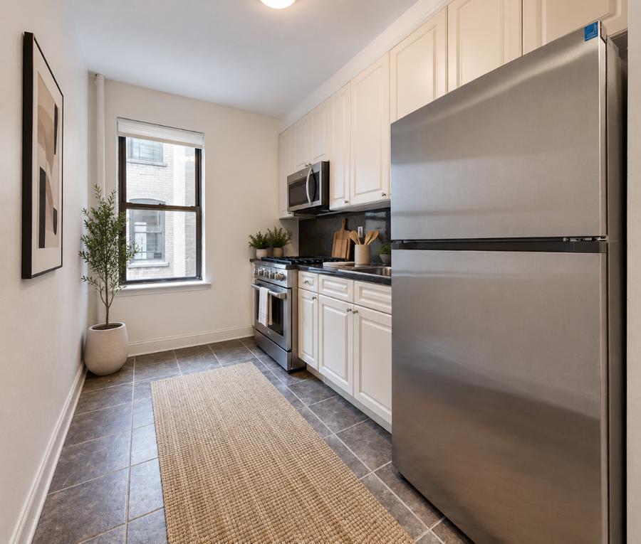 596 Edgecombe Avenue – photo 3